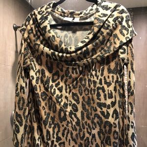 Chico’s cozy pullover cheetah or leopard print